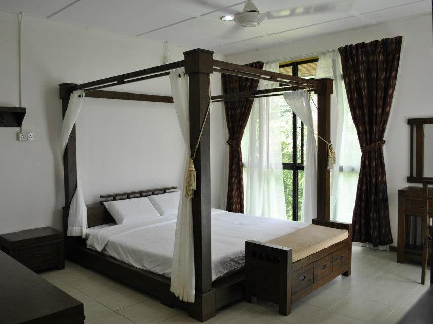 Manis Manis Rooftop Of Borneo Resort 케닌가우 외부 사진